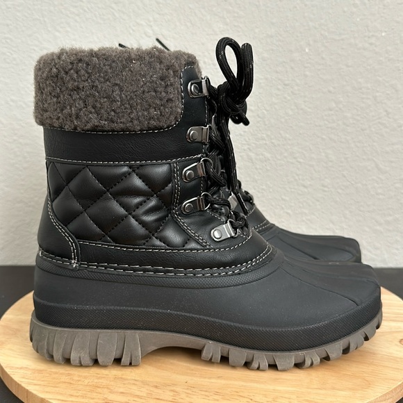Cougar Waterproof Lace-Up Winter Boots - Carlisle - Picture 3 of 6